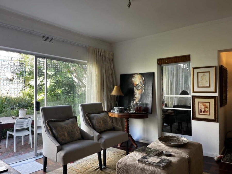 To Let 1 Bedroom Property for Rent in Sea Point Western Cape